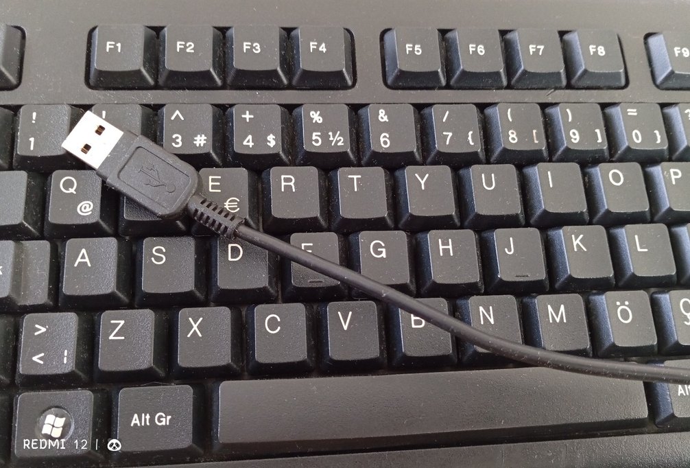 Siyah Türkçe Q Klavye (KM-720) - Görsel 2