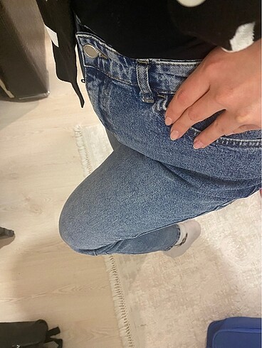 28 Beden mavi Renk LCW Mom Jean
