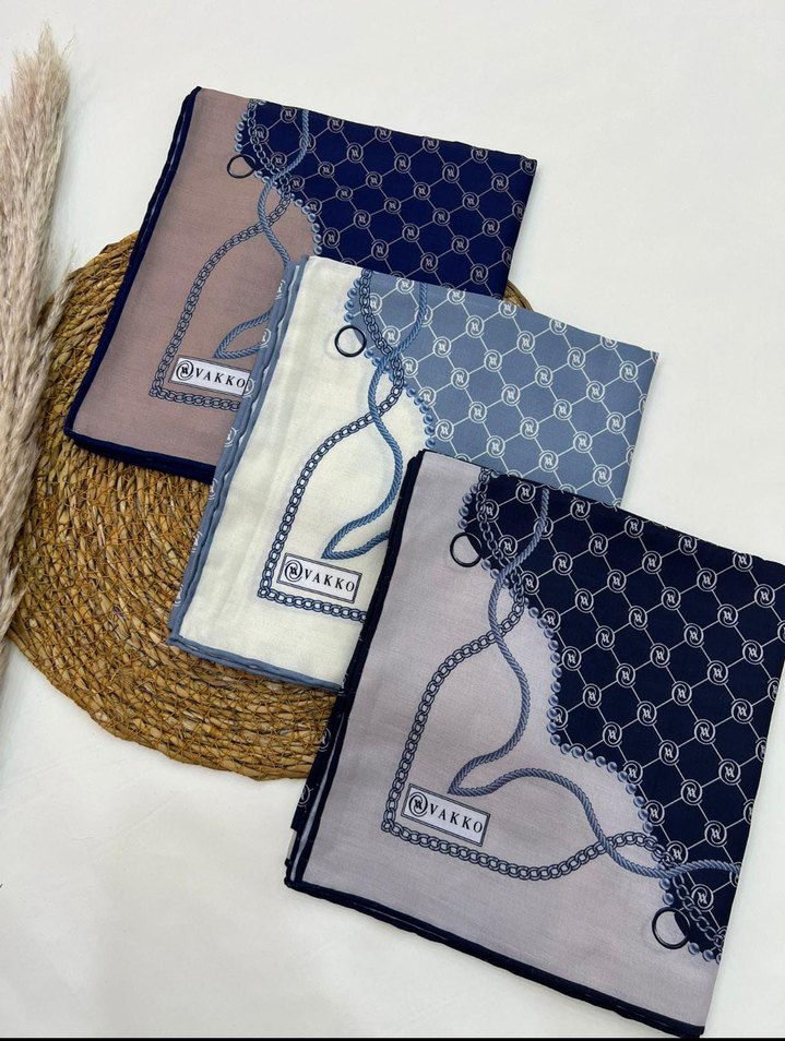 Vakko Çok Renkli Yumuşak Soft Kadın Eşarp Modelleri  - Görsel 3