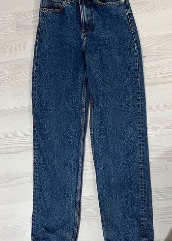 Bershka Kadın Lacivert Midi Denim Jean