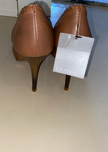 38 Beden Zara Bej Deri Kadın Dolgu Topuklu Stiletto