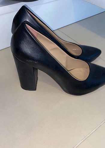 Diğer Siyah Klasik Stiletto Topuklu Kadın Ayakkabı