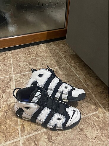 nike air uptempo