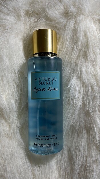 Victoria Secret Aqua kiss body mist