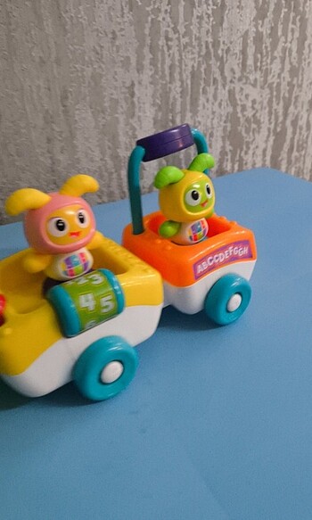  Beden Fisher price emekleme treni