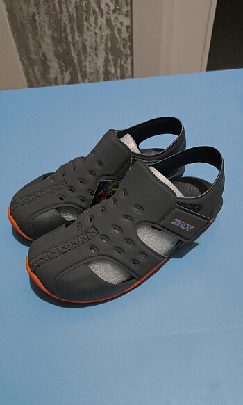 Skechers Skechers 33.5 numara sandalet