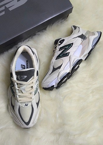 New Balance Beyaz Gri Zebra Desenli Kadın Spor Ayakkabı - Görsel 4