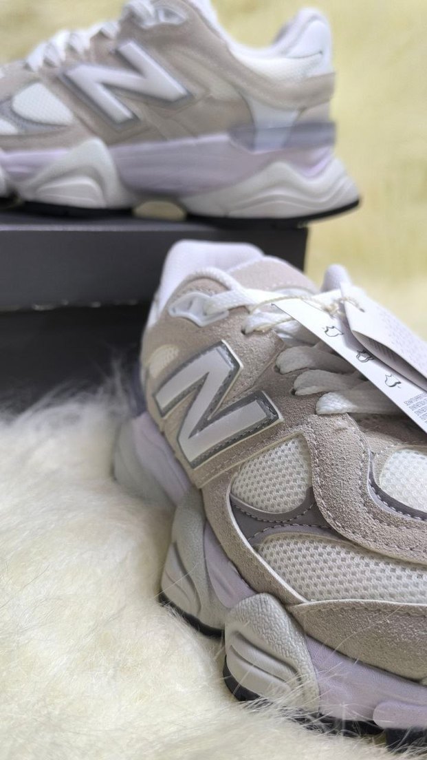 Beyaz Gri New Balance Kadın Spor Ayakkabı - Görsel 3