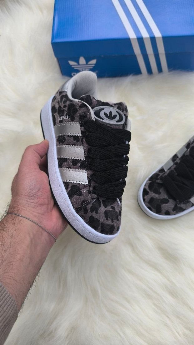 Gri Desenli Adidas Kadın Spor Ayakkabı - Görsel 4