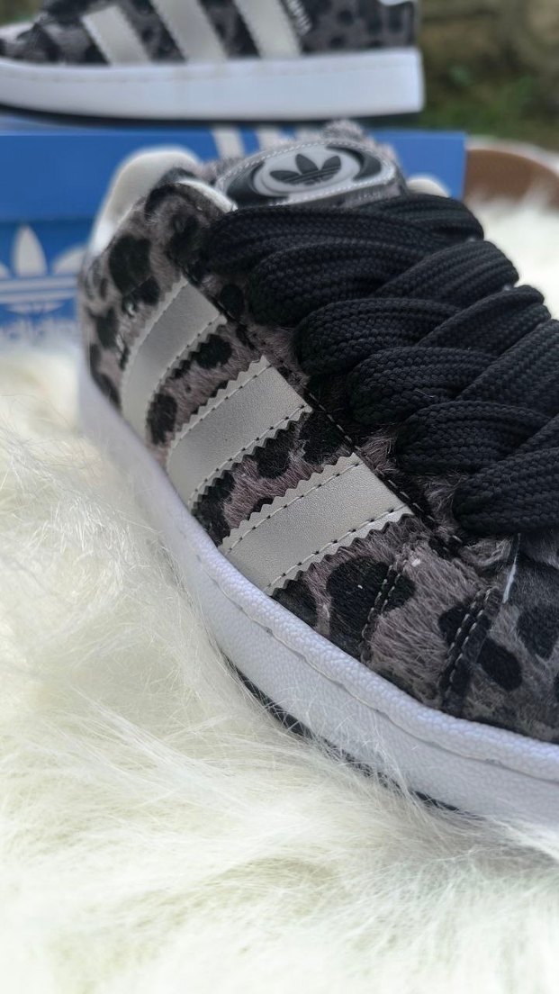 Gri Desenli Adidas Kadın Spor Ayakkabı - Görsel 5