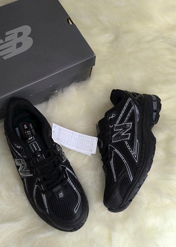 New Balance Siyah Erkek Spor Ayakkabı - Görsel 4