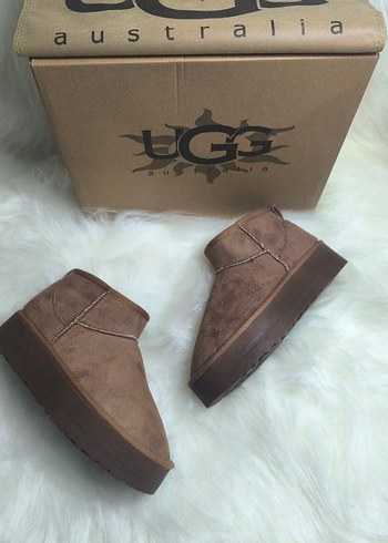 UGG Kadın Kahverengi Süet Dolgu Topuk Bot - Görsel 4