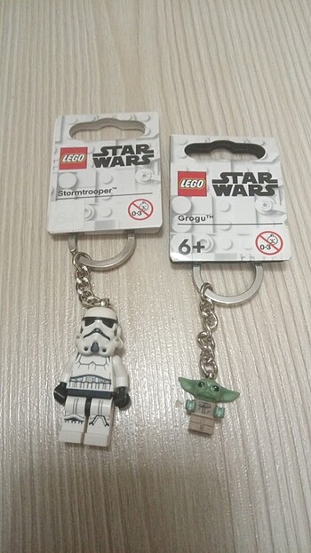 LEGO Stromtrooper ve Grogu anahtarlık 