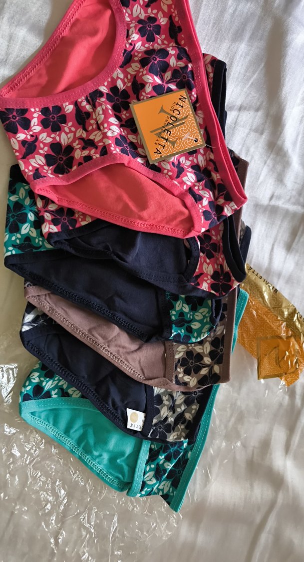 Çiçek Desenli Renkli cocuk Külot -2 numara - Görsel 3