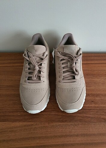 43 Beden Reebok Classic Leather MCC Suede