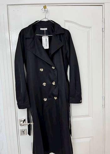 Kadın Siyah Uzun Kemerli Trençkot - Görsel 2