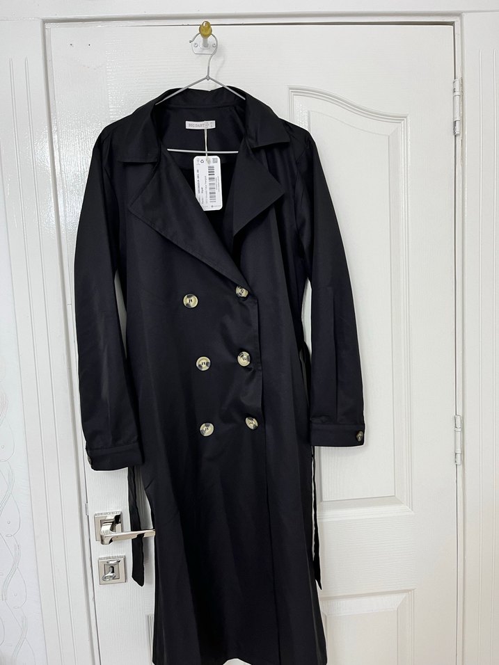 Kadın Siyah Uzun Kemerli Trençkot - Görsel 2