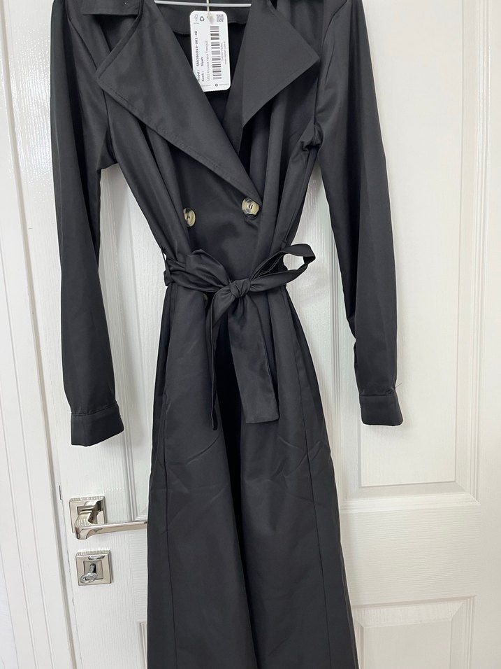 Kadın Siyah Uzun Kemerli Trençkot - Görsel 3