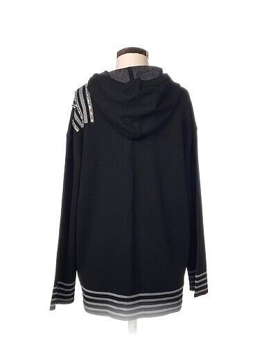 m Beden Vintage Love Bluz %70 İndirimli.