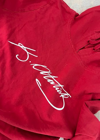 Kırmızı Kapüşonlu Kadın Sweatshirt - Görsel 3