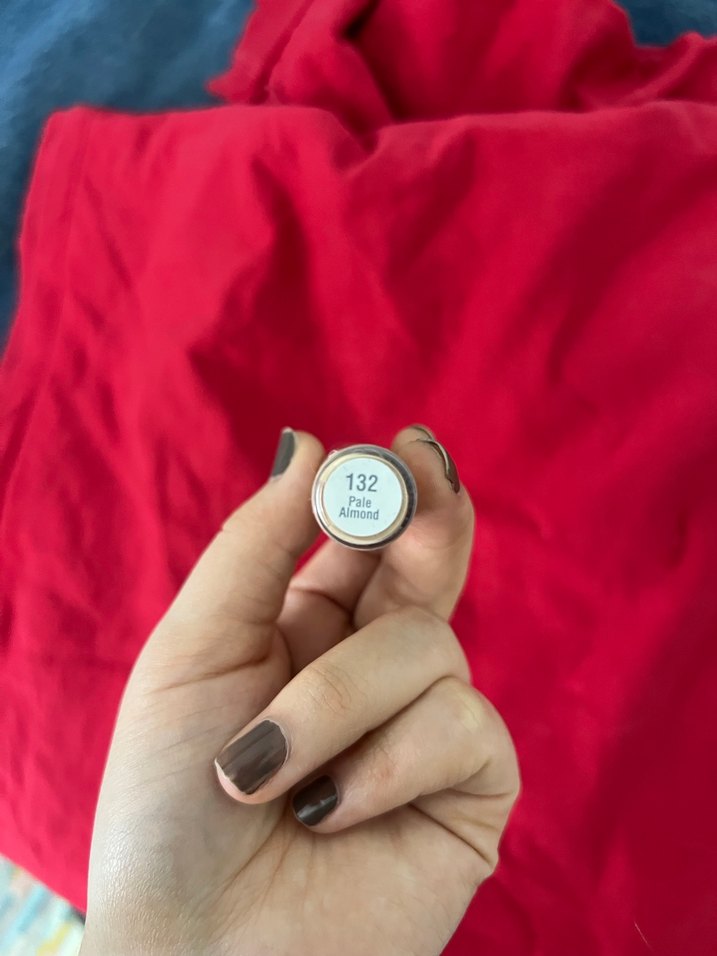 Bej Renkli Kapatıcı - Görsel 2