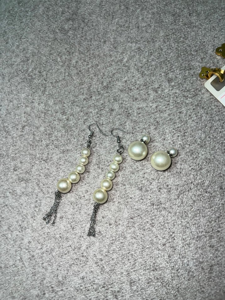 Uzun Boncuklu Beyaz Kadın Küpeler - Görsel 3