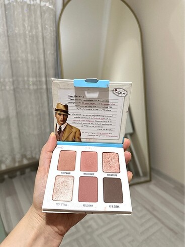  Beden The balm far