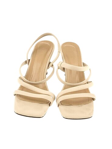 38 Beden Vintage Love Sandalet %70 İndirimli.