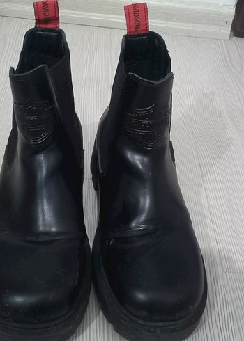 siyah kadın bot - Görsel 5