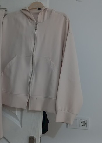 beyaz drapeli kadın takim - Görsel 7