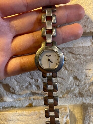 Tissot saat
