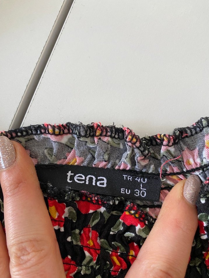 Kırmızı Çiçekli Bohem Bluzu - Görsel 5