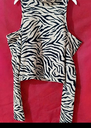 s Beden Zebra Desenli Balıkçı Yaka Kadın Bluz