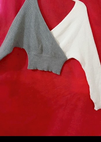 Gri ve Beyaz Örgü Kadın Sweater