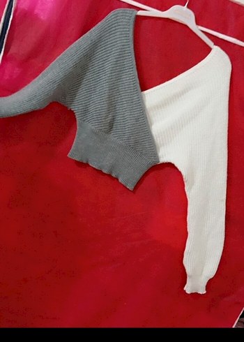 LC Waikiki Gri ve Beyaz Örgü Kadın Sweater