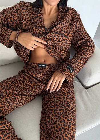 Kahverengi Leopar Desenli Uzun Kollu Kadın Pijama - Görsel 2