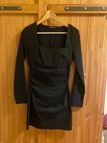 Bershka Siyah mini elbise