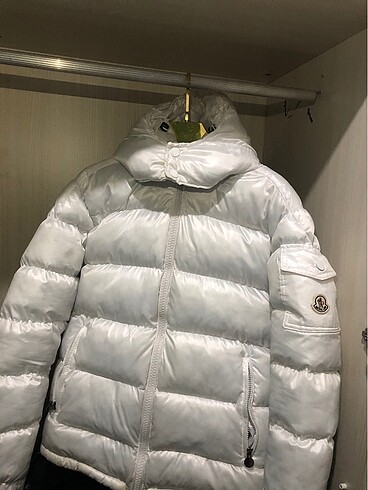 Moncler beyaz mont - Görsel 2