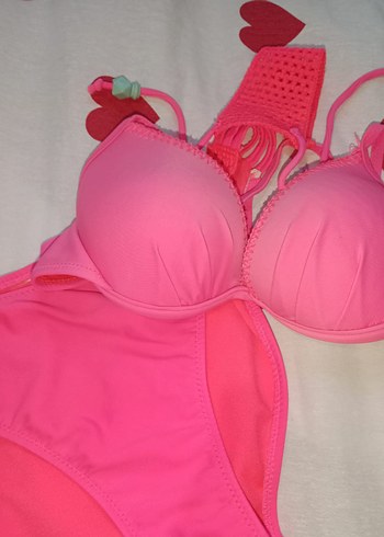 Pembe Bikini - Görsel 2