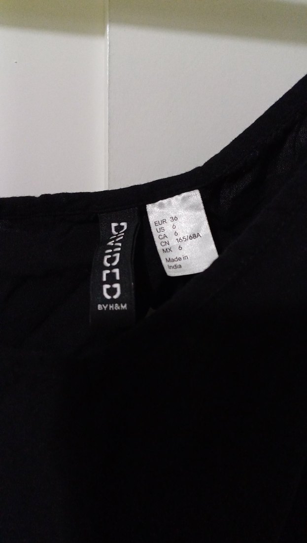 Siyah Kolsuz Midi  şort tulum - Görsel 2