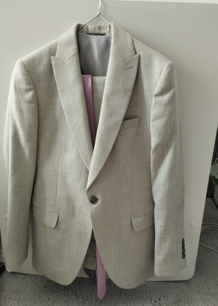 Gri takım elbise  - Görsel 3