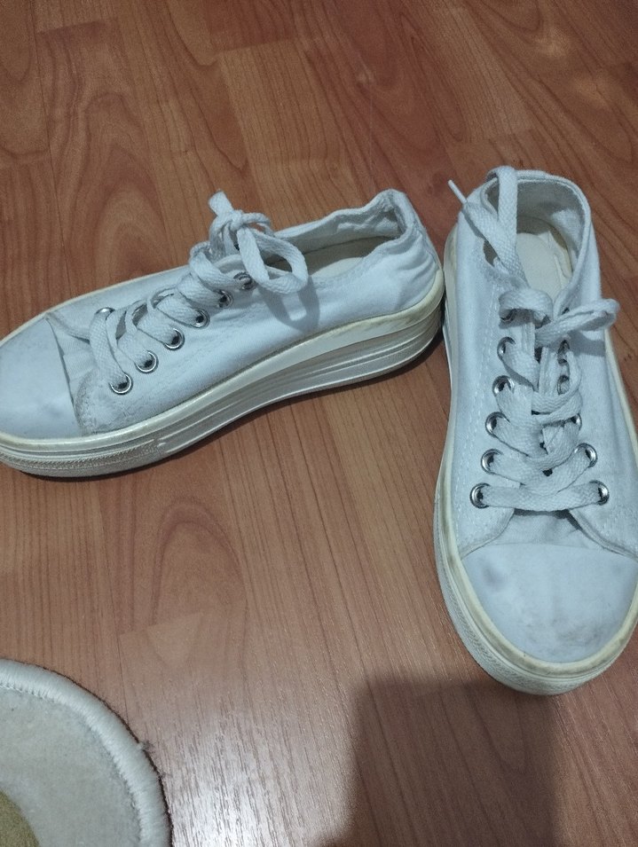 Beyaz Converse Kadın Spor Ayakkabı - Görsel 2
