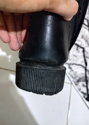 Siyah Deri Bağcıklı Stiletto Topuklu Bot - Görsel 5