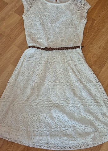 lc waikiki ekru elbise
