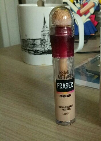 Maybelline anti age kapatıcı 01