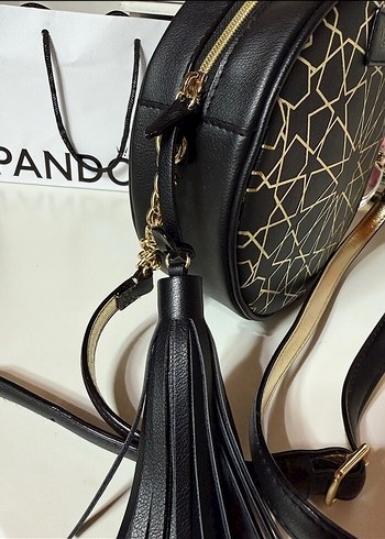 Victoria's Secret Desenli Püsküllü Deri Çanta - Görsel 2