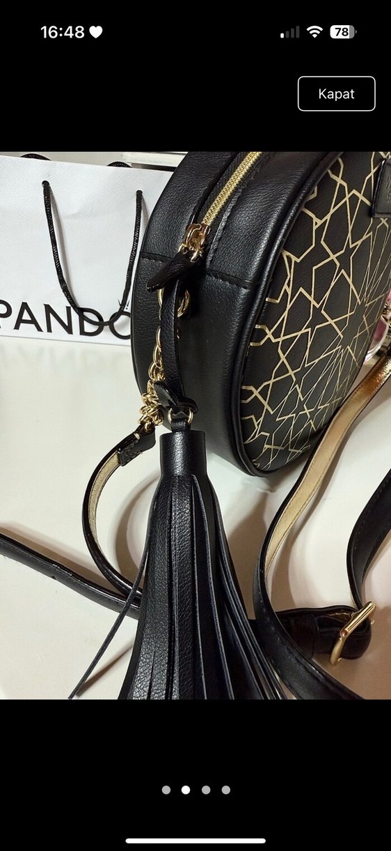 Victoria's Secret Desenli Püsküllü Deri Çanta - Görsel 2