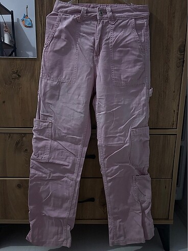 Pembe kargo pantolon