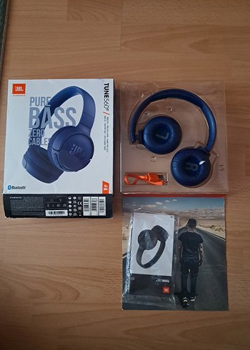 JBL Tune560 Kablosuz Mavi Kulaklık