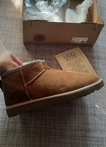 37 Beden Sıfır ugg